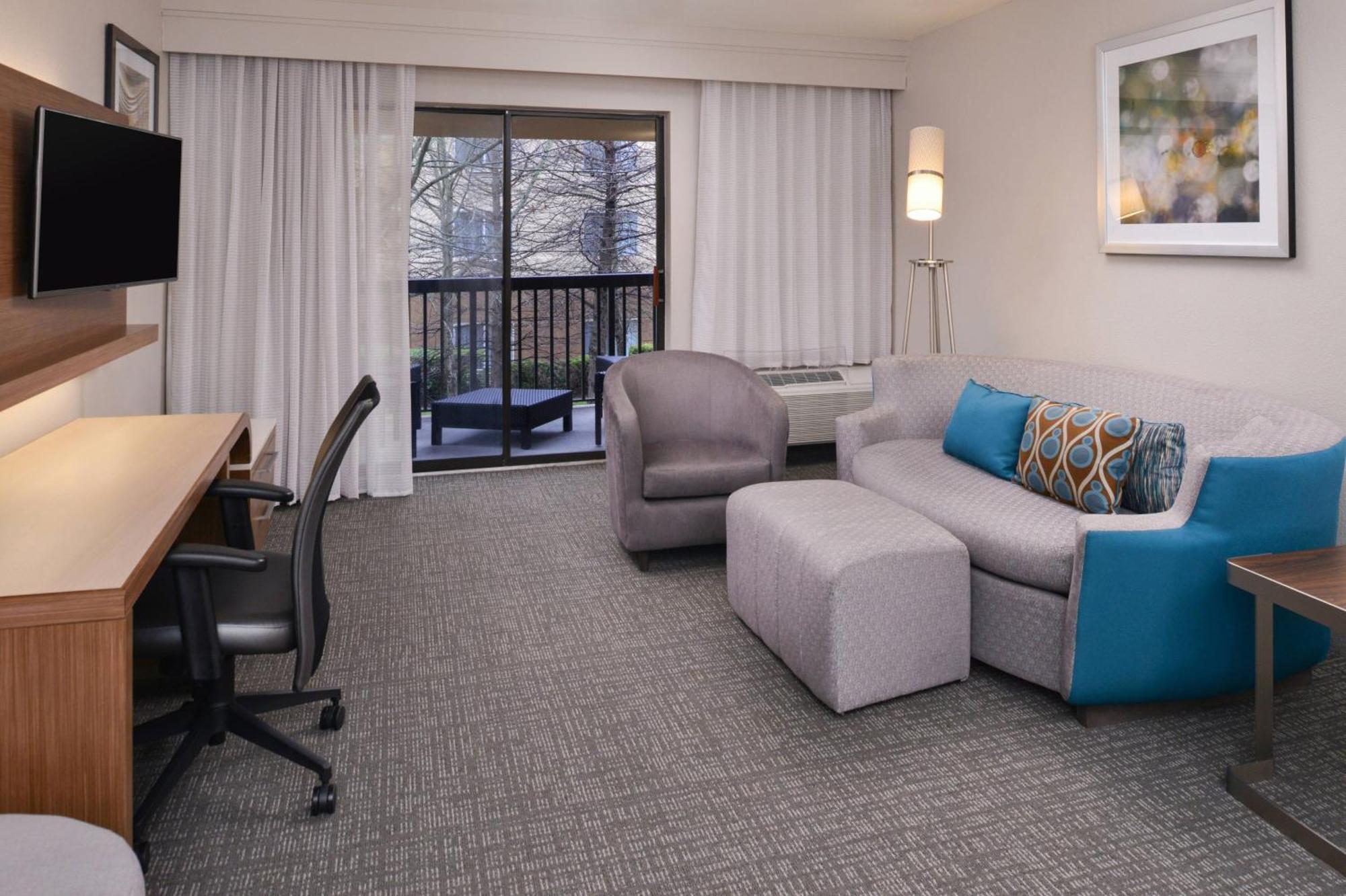 คอร์ตยาร์ด โบมอนต์ Hotel ภายนอก รูปภาพ