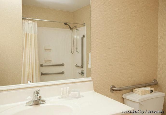 คอร์ตยาร์ด โบมอนต์ Hotel ภายนอก รูปภาพ